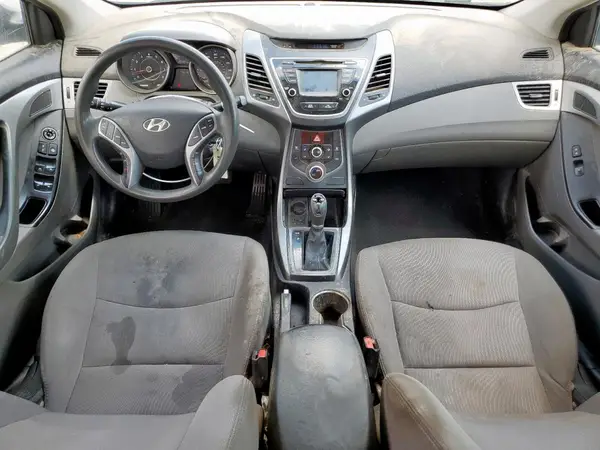 5NPDH4AE4GH752308 2016 HYUNDAI ELANTRA - Image 8