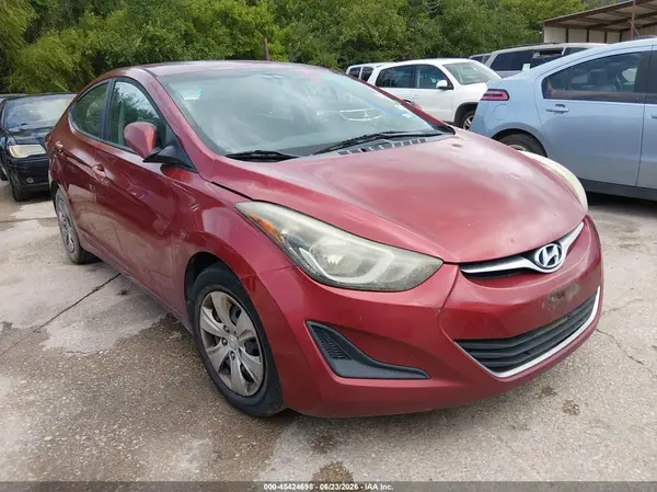 5NPDH4AE4GH753202 2016 HYUNDAI ELANTRA - Image 1