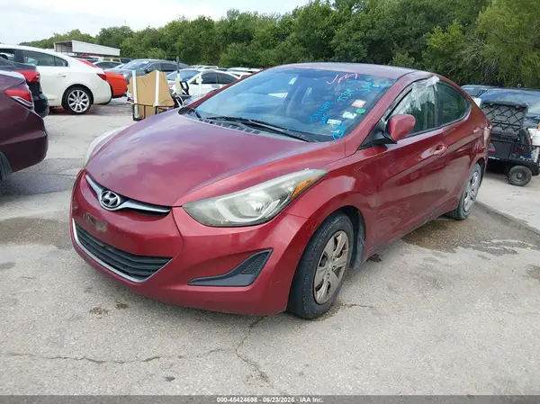 5NPDH4AE4GH753202 2016 HYUNDAI ELANTRA - Image 2