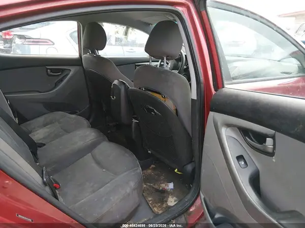 5NPDH4AE4GH753202 2016 HYUNDAI ELANTRA - Image 8