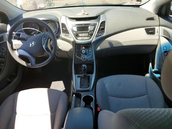 5NPDH4AE4GH754091 2016 HYUNDAI ELANTRA - Image 8