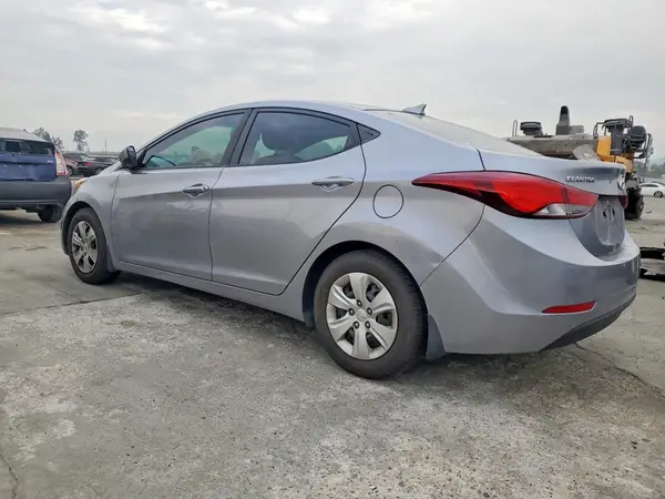 5NPDH4AE4GH754821 2016 HYUNDAI ELANTRA - Image 2