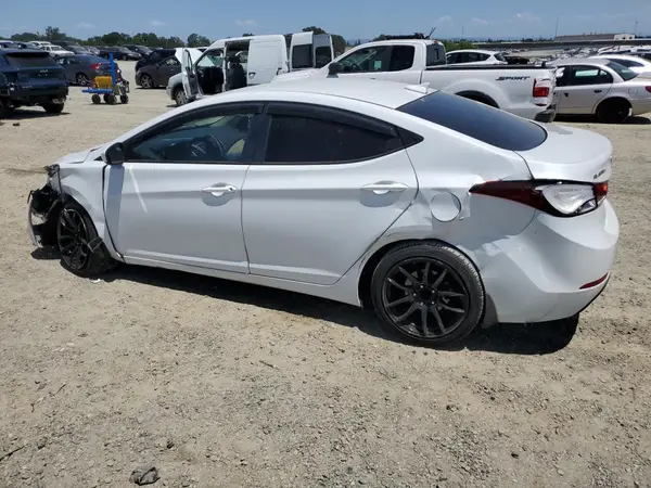 5NPDH4AE4GH755192 2016 HYUNDAI ELANTRA - Image 2