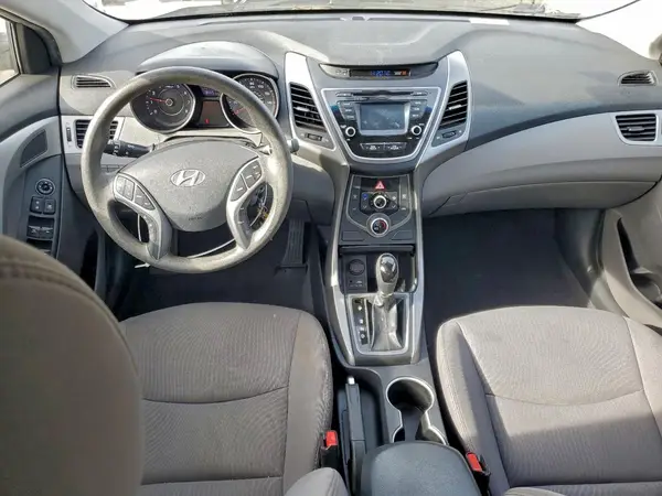 5NPDH4AE4GH755483 2016 HYUNDAI ELANTRA - Image 8