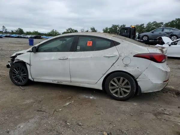 5NPDH4AE4GH756231 2016 HYUNDAI ELANTRA - Image 2