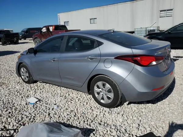 5NPDH4AE4GH756505 2016 HYUNDAI ELANTRA - Image 2