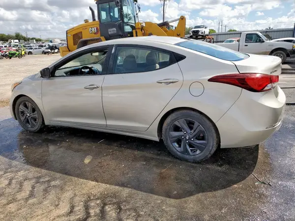 5NPDH4AE4GH756634 2016 HYUNDAI ELANTRA - Image 2