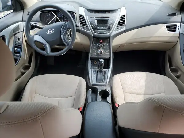 5NPDH4AE4GH758951 2016 HYUNDAI ELANTRA - Image 8