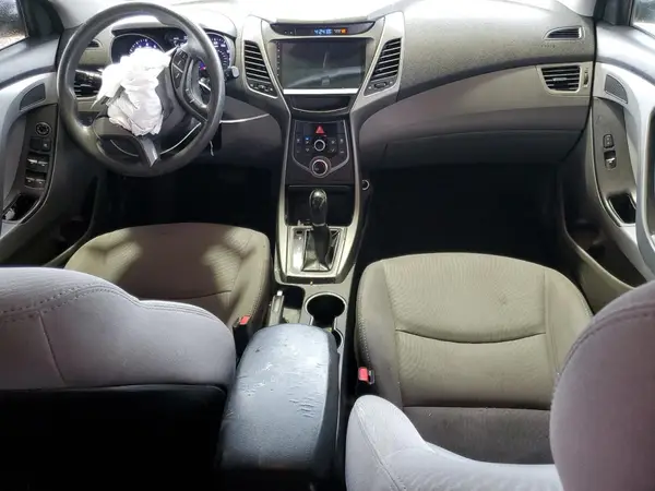 5NPDH4AE4GH761512 2016 HYUNDAI ELANTRA - Image 8