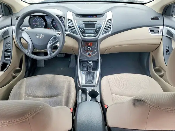 5NPDH4AE4GH762417 2016 HYUNDAI ELANTRA - Image 8