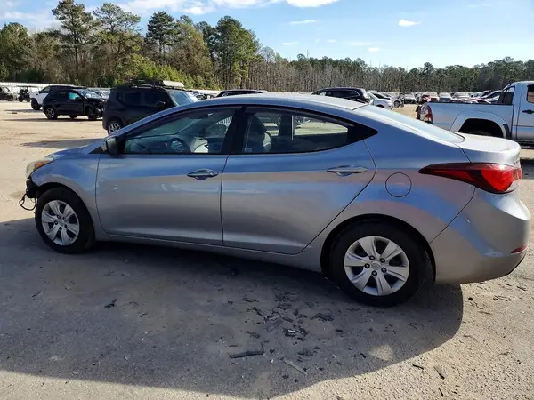 5NPDH4AE4GH765155 2016 HYUNDAI ELANTRA - Image 2