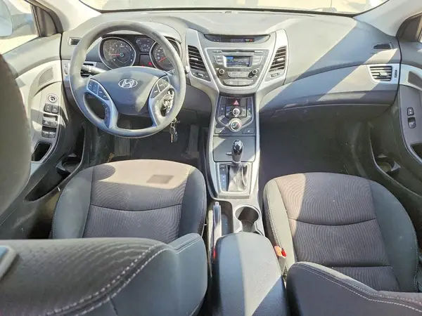 5NPDH4AE4GH766404 2016 HYUNDAI ELANTRA - Image 8