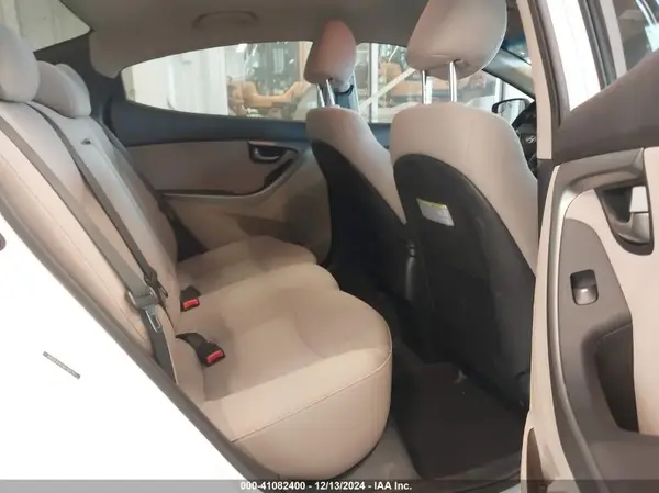 5NPDH4AE4GH766791 2016 HYUNDAI ELANTRA - Image 8
