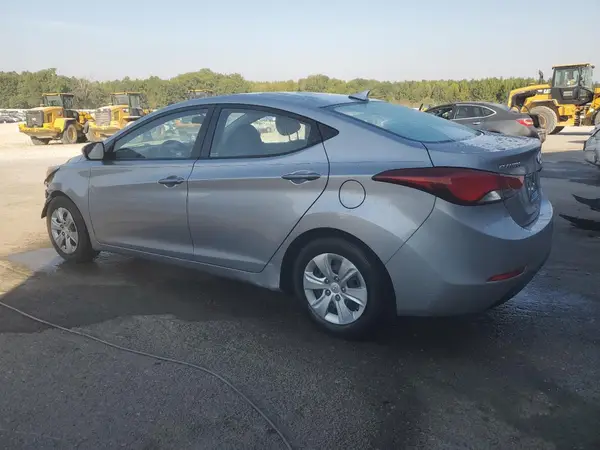 5NPDH4AE4GH767259 2016 HYUNDAI ELANTRA - Image 2