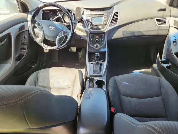 5NPDH4AE4GH769030 2016 HYUNDAI ELANTRA - Image 8