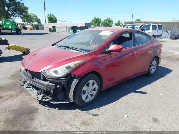 5NPDH4AE4GH769965 2016 HYUNDAI ELANTRA - Image 2