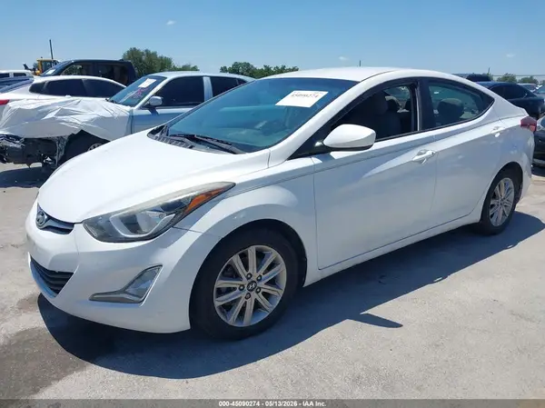 5NPDH4AE4GH770095 2016 HYUNDAI ELANTRA - Image 2