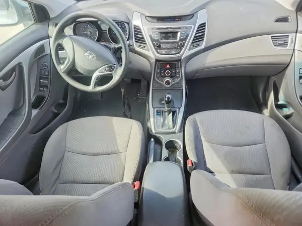 5NPDH4AE4GH771070 2016 HYUNDAI ELANTRA - Image 8