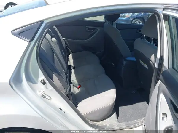 5NPDH4AE4GH771490 2016 HYUNDAI ELANTRA - Image 8