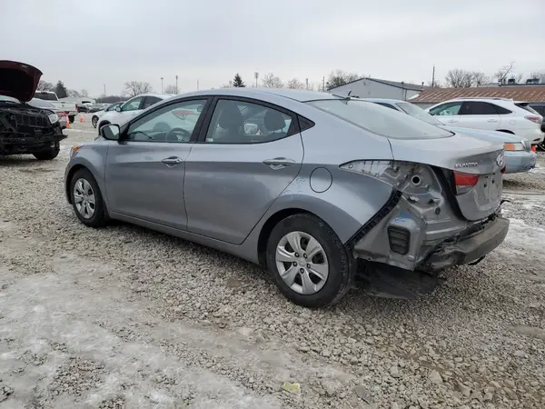 5NPDH4AE4GH771859 2016 HYUNDAI ELANTRA - Image 2