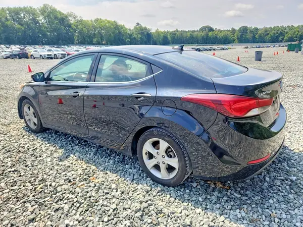 5NPDH4AE4GH773109 2016 HYUNDAI ELANTRA - Image 2