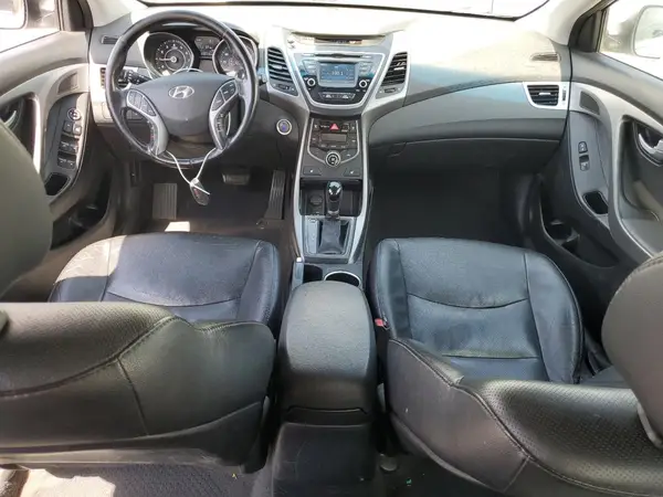 5NPDH4AE4GH776107 2016 HYUNDAI ELANTRA - Image 8