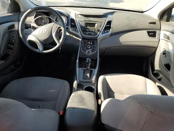 5NPDH4AE4GH777239 2016 HYUNDAI ELANTRA - Image 8