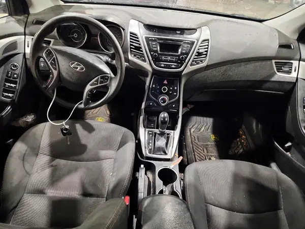 5NPDH4AE4GH778665 2016 HYUNDAI ELANTRA - Image 8
