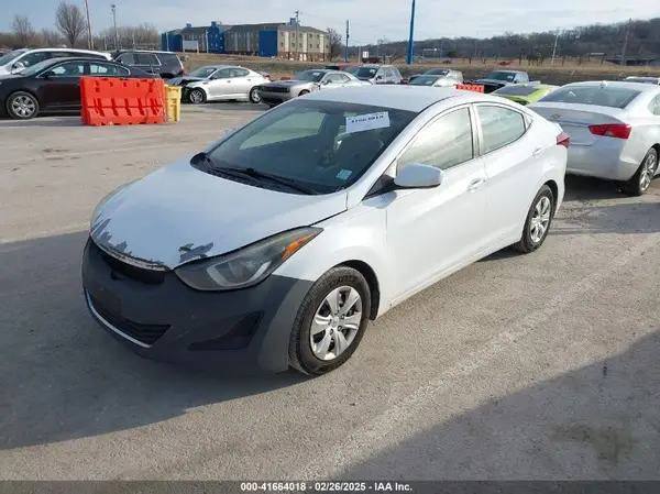 5NPDH4AE4GH778939 2016 HYUNDAI ELANTRA - Image 2