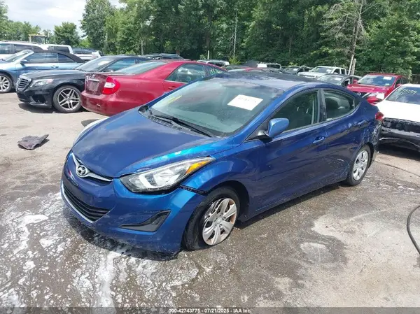 5NPDH4AE4GH781680 2016 HYUNDAI ELANTRA - Image 2