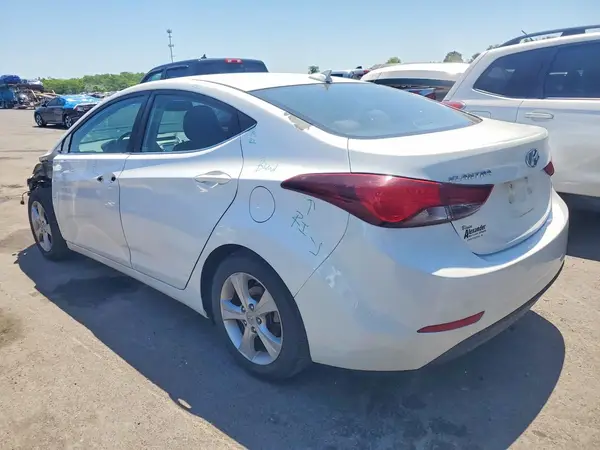 5NPDH4AE4GH783428 2016 HYUNDAI ELANTRA - Image 2