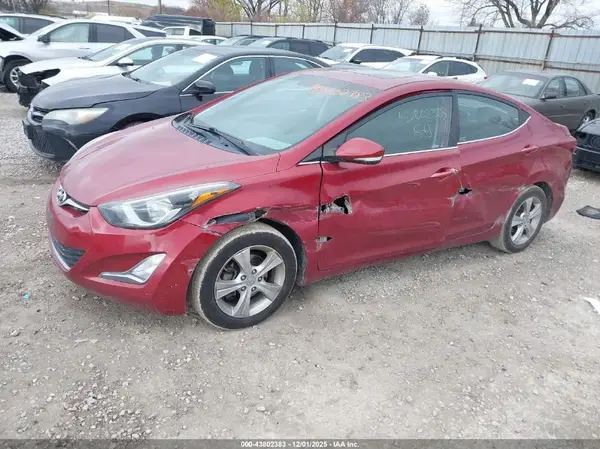 5NPDH4AE4GH784269 2016 HYUNDAI ELANTRA - Image 2