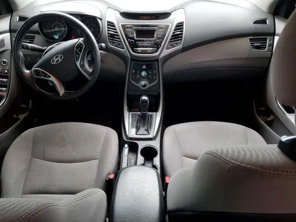 5NPDH4AE4GH785440 2016 HYUNDAI ELANTRA - Image 8