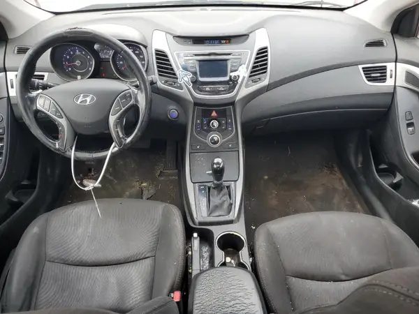 5NPDH4AE4GH785597 2016 HYUNDAI ELANTRA - Image 8