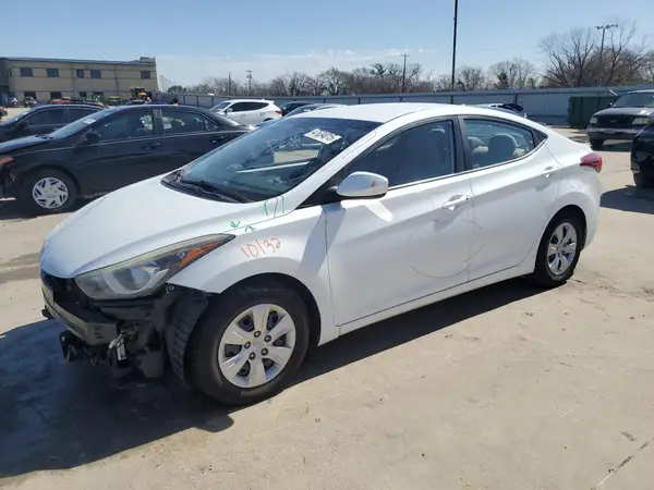 5NPDH4AE4GH785843 2016 HYUNDAI ELANTRA - Image 1