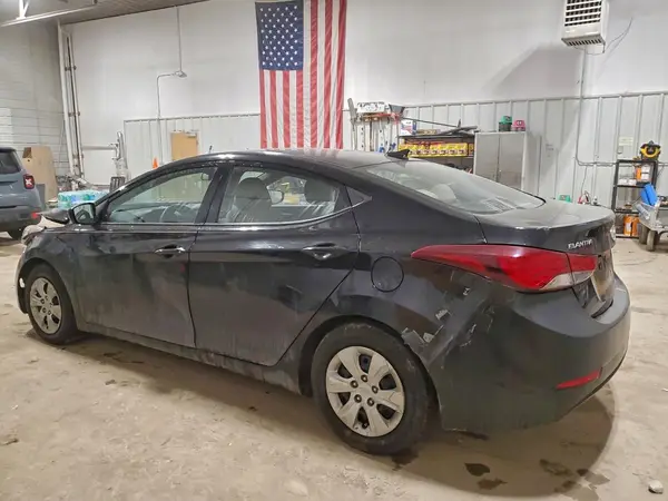 5NPDH4AE4GH786426 2016 HYUNDAI ELANTRA - Image 2