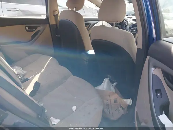 5NPDH4AE4GH786541 2016 HYUNDAI ELANTRA - Image 8