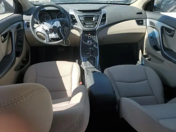 5NPDH4AE4GH788015 2016 HYUNDAI ELANTRA - Image 8