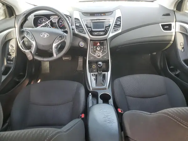 5NPDH4AE4GH788564 2016 HYUNDAI ELANTRA - Image 8