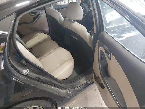 5NPDH4AE4GH789908 2016 HYUNDAI ELANTRA - Image 8