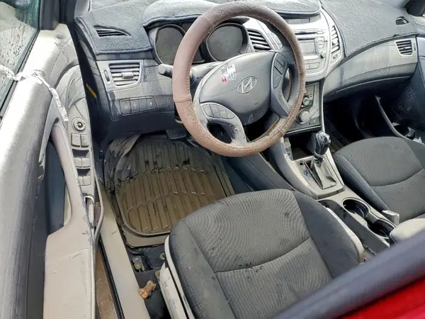 5NPDH4AE4GH790752 2016 HYUNDAI ELANTRA - Image 8