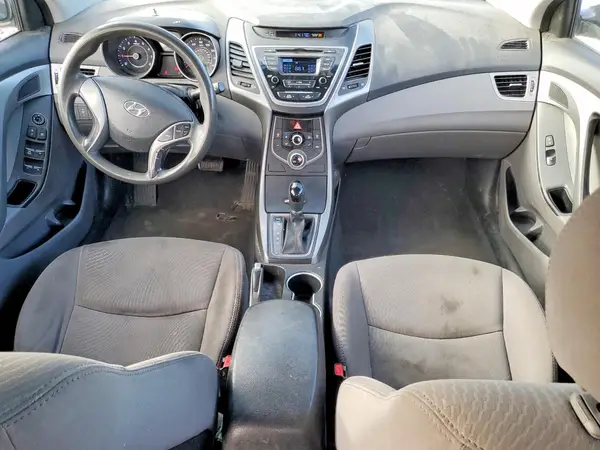 5NPDH4AE4GH793571 2016 HYUNDAI ELANTRA - Image 8