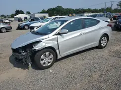 5NPDH4AE4GH793733 2016 HYUNDAI ELANTRA