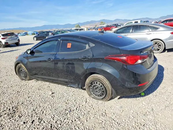 5NPDH4AE4GH794896 2016 HYUNDAI ELANTRA - Image 2