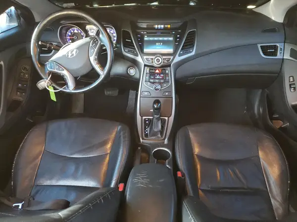 5NPDH4AE4GH795899 2016 HYUNDAI ELANTRA - Image 8