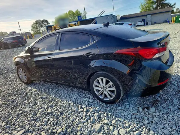 5NPDH4AE5GH653528 2016 HYUNDAI ELANTRA - Image 2