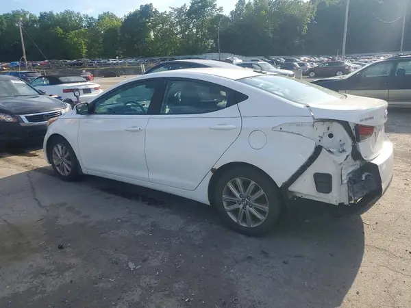 5NPDH4AE5GH654212 2016 HYUNDAI ELANTRA - Image 2