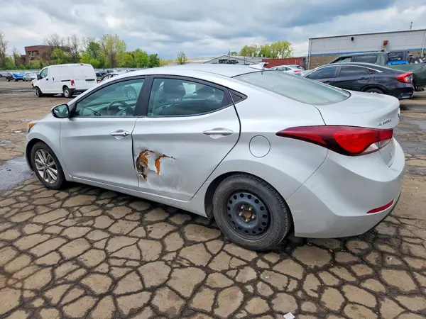 5NPDH4AE5GH654503 2016 HYUNDAI ELANTRA - Image 2