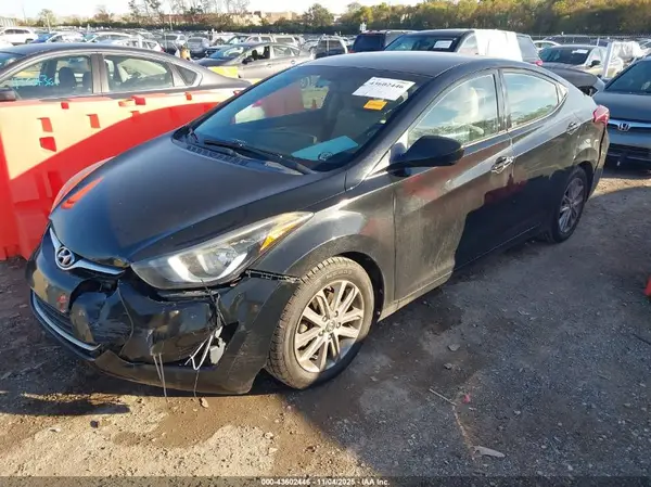 5NPDH4AE5GH655280 2016 HYUNDAI ELANTRA - Image 2