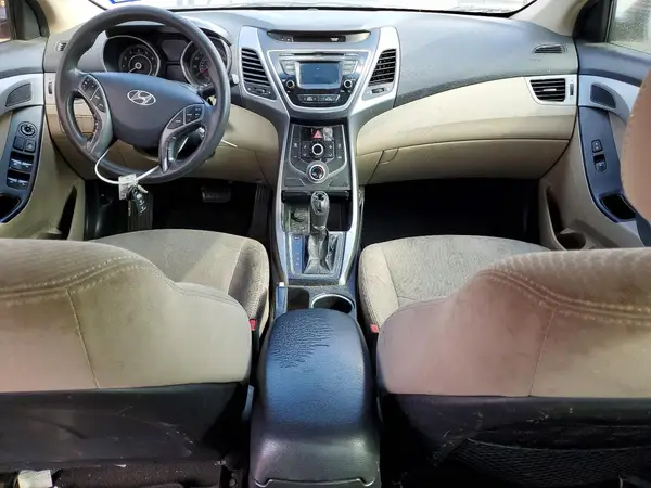 5NPDH4AE5GH657398 2016 HYUNDAI ELANTRA - Image 8